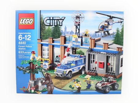 Retired Set 4440 City Forest Police Station Supply